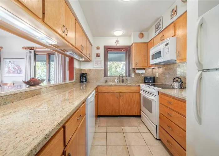 Apartment Rmr: Rendezvous A5 In *