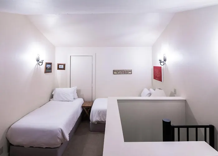 Rmr: Rendezvous A5 In Apartment