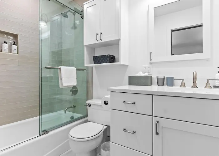 Rmr: Rendezvous A5 In Apartment *